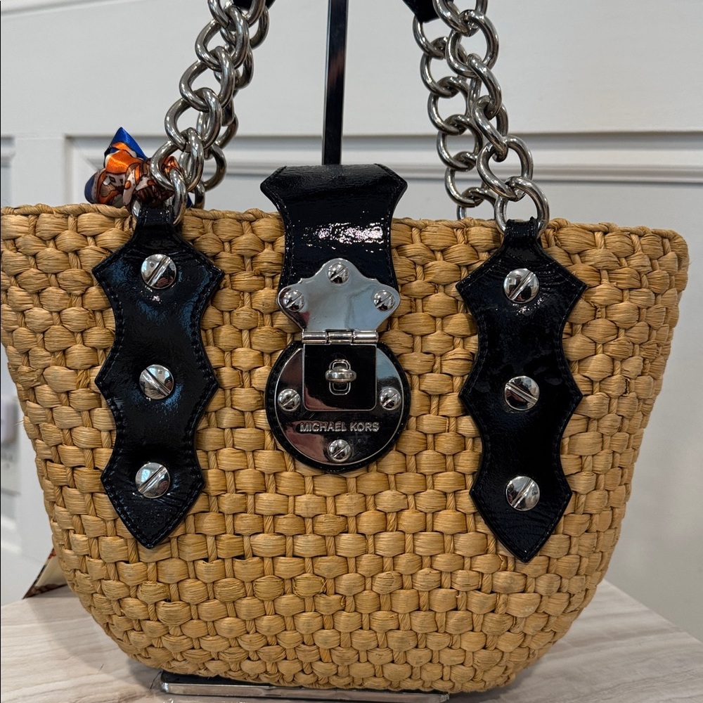 Michael Kors Santorini Natural Straw Tote - Picture 5 of 17